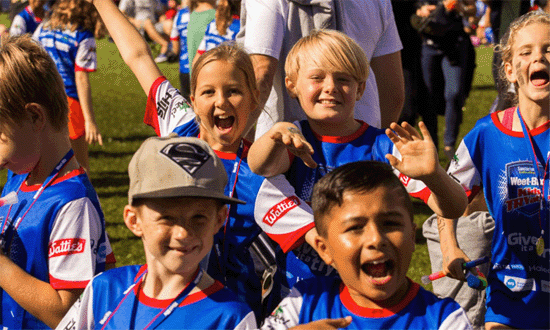 Weet-Bix Kids TRYathlon Dunedin kids smiling 550x330px